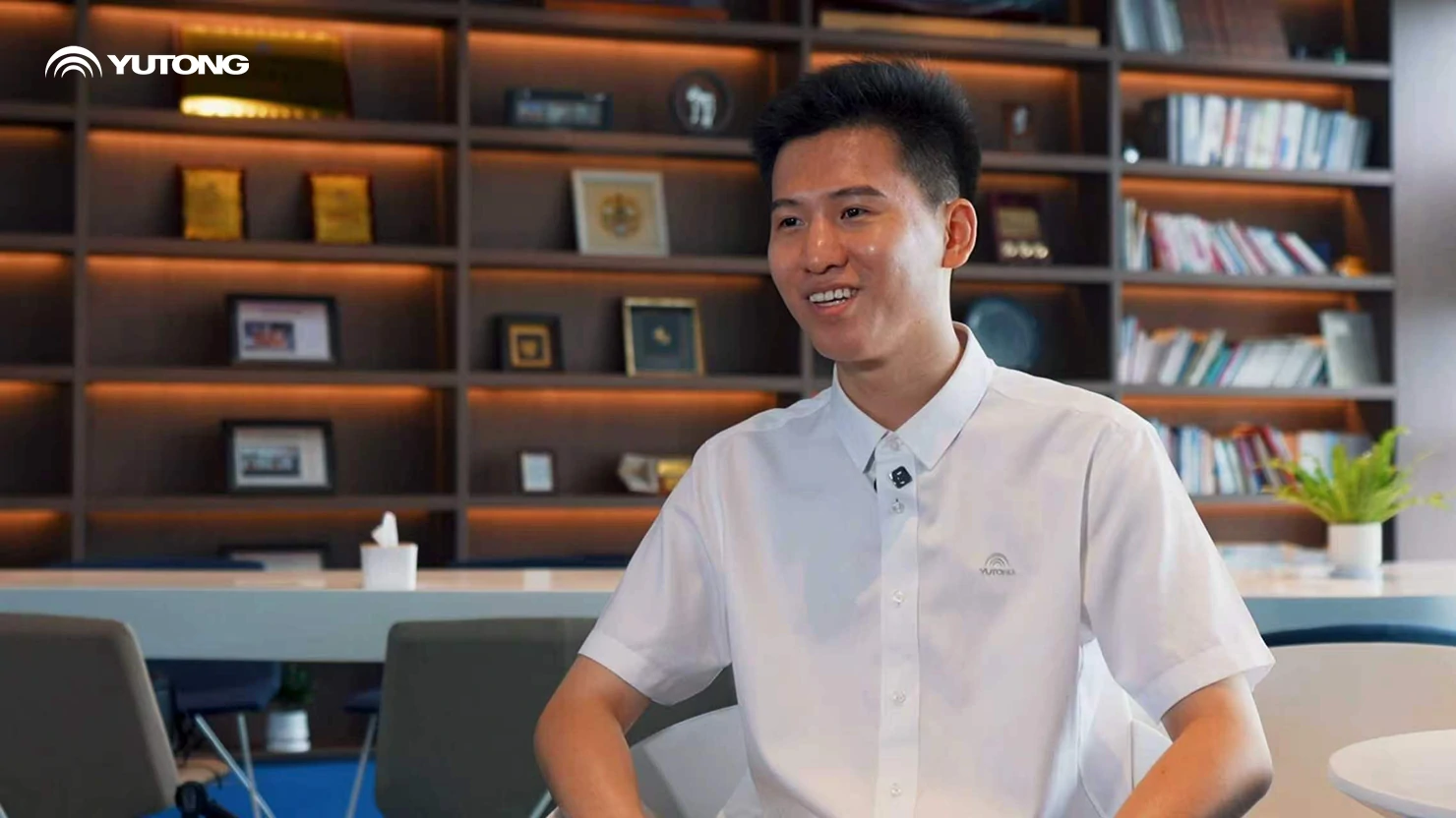 Réunis chez Yutong, connectant le monde, les employés à travers le monde évoluent ensemble avec Yutong