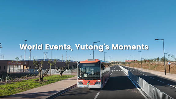 Voyage en Afrique: Enregistrement du. succès d'exploitation des bus Yutong
