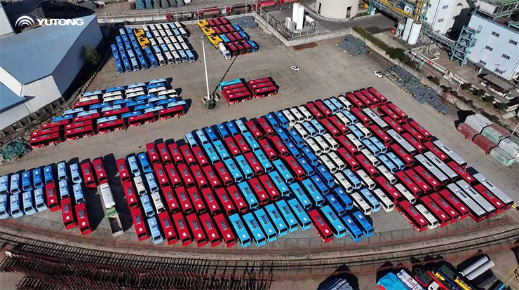 Expédition de 650 bus vers l’Algérie