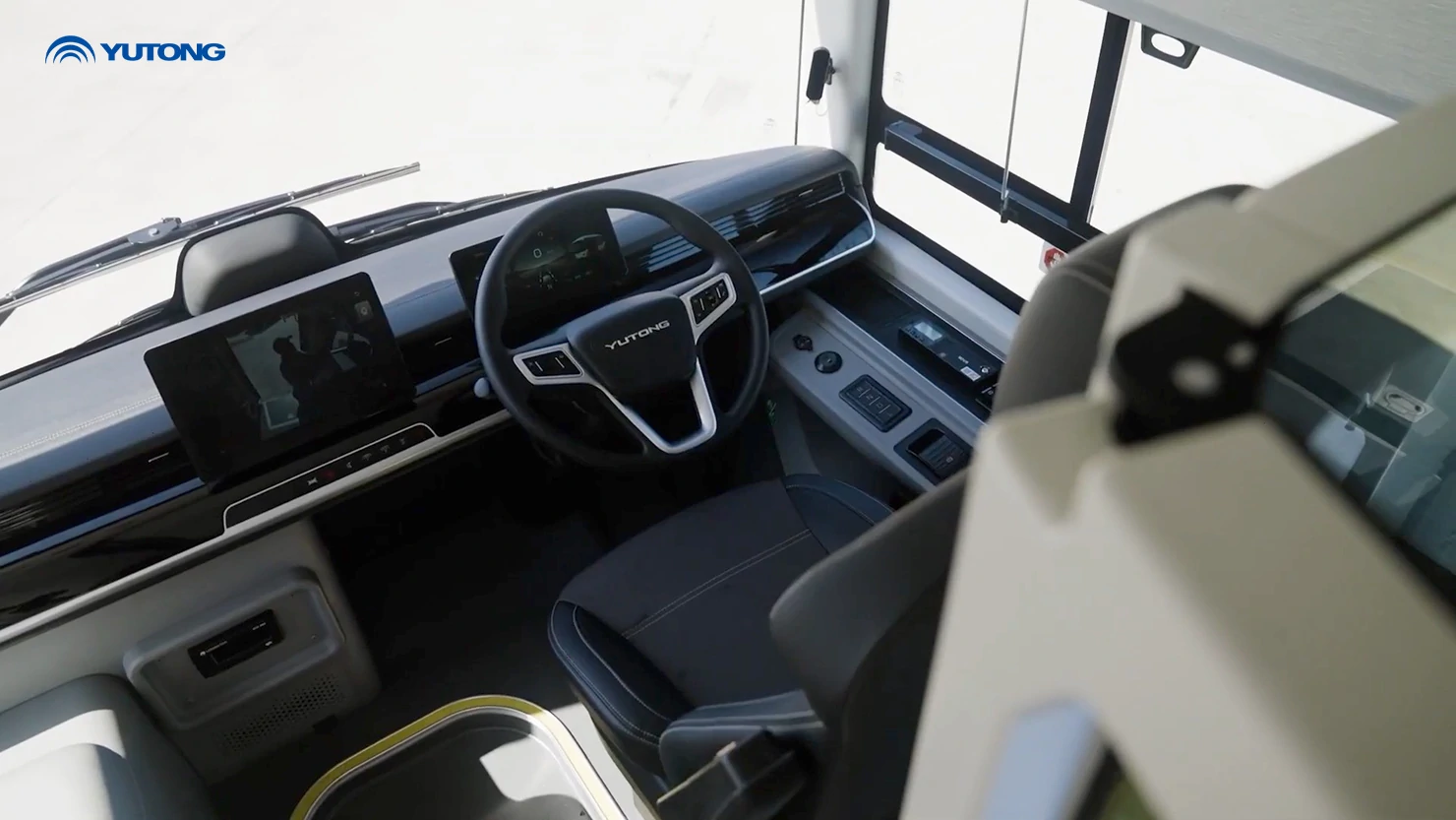 Essai et analyse d’ABC sur le Yutong E7S : une nouvelle solution pour la mobilité du dernier kilometer