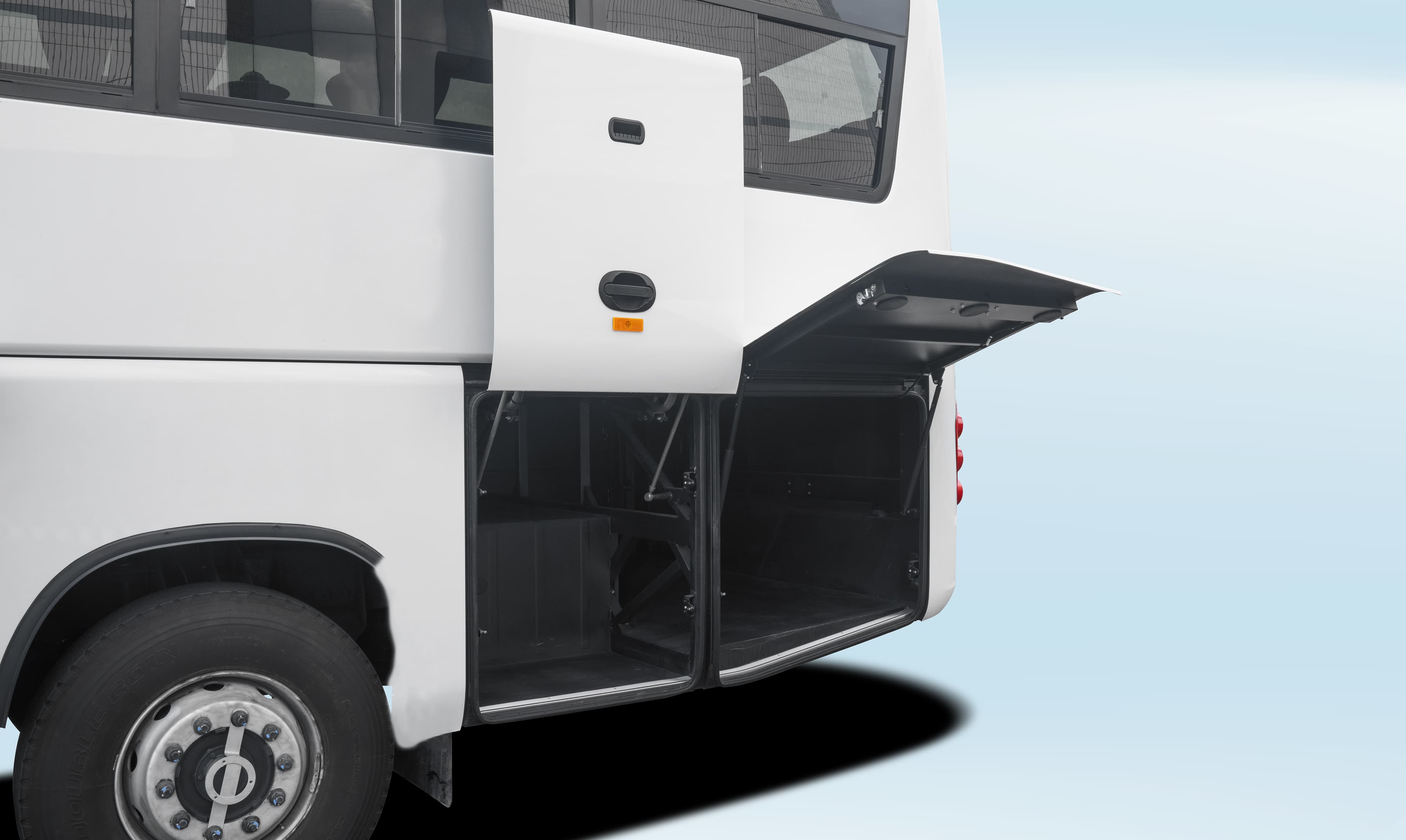 D13(ZK6126D)