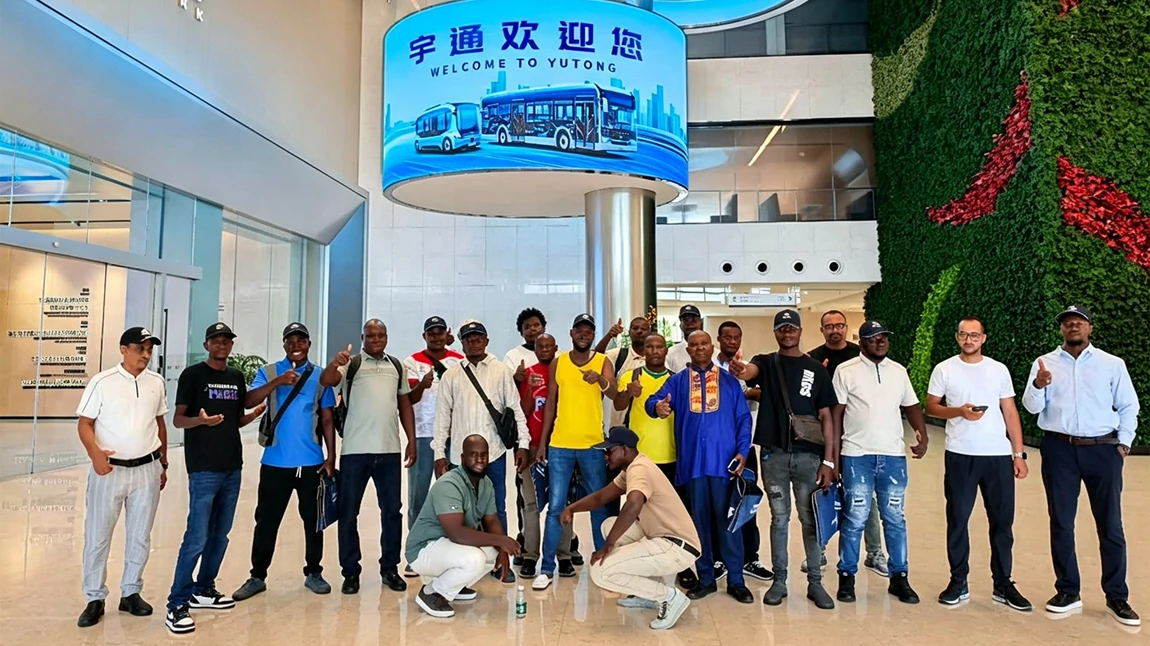 Yutong achève une formation technique de deux semaines pour des mécaniciens de plusieurs pays africains au siège de Zhengzhou