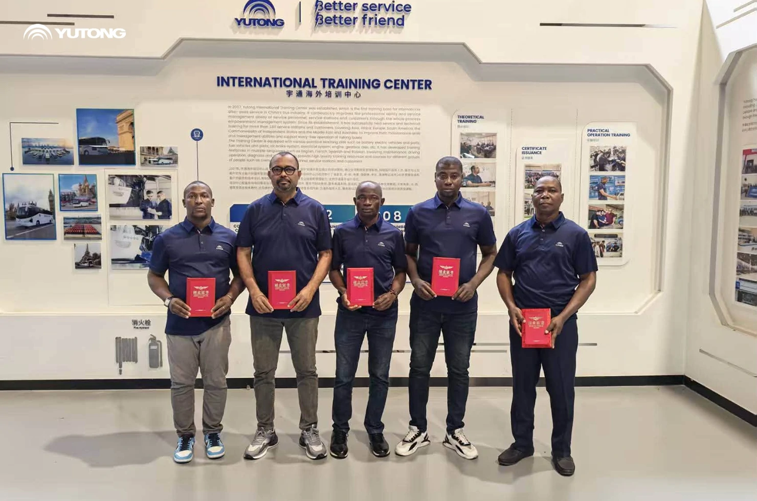 Yutong achève une formation technique de deux semaines pour des mécaniciens de plusieurs pays africains au siège de Zhengzhou