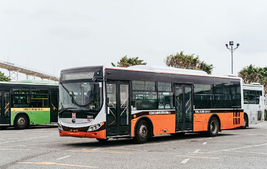 Les bus Yutong servent la célébration du 20e anniversaire du retour de Macao