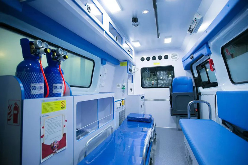 Yutong fait don de 10 ambulances à pression négative à Wuhan