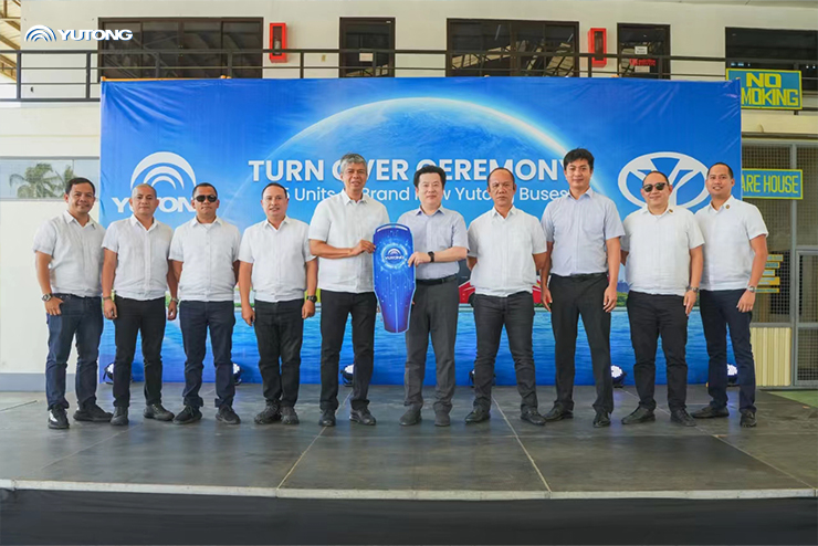 185 autocars Yutong livrés aux Philippines pour aider le transport en commun local