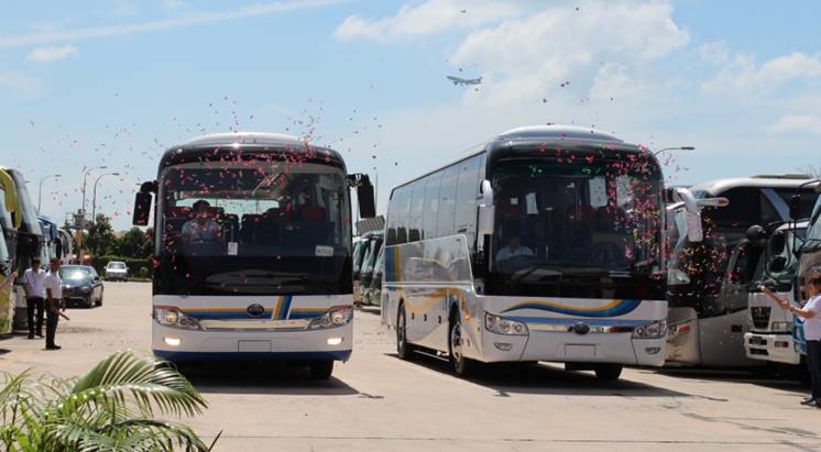 Launch ceremony of Yutong ZK6116H bus held in Singapore