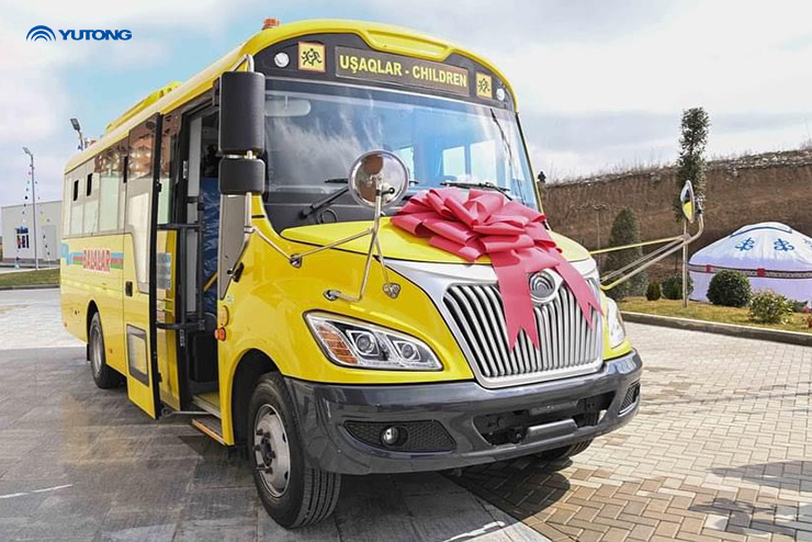 L’autobus scolaire Yutong a été offert à l’Azerbaïdjan en tant que cadeau d’État
