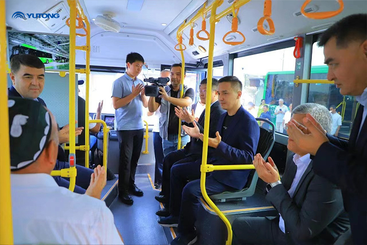 36 bus GNC YUTONG, ZK6950HG, pour faciliter la mobilité verte en Ouzbékistan
