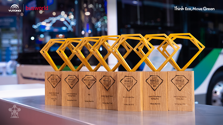 Yutong présente la technologie EV Long-Life à Busworld Europe 2025 et est récompensé par sept prix majeurs Yutong présente la technologie EV Long-Life à Busworld Europe 2025 et est récompensé par sept prix majeurs