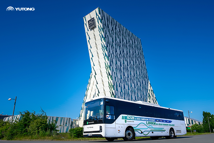 Le Yutong IC12E relève le défi dun test grandeur nature dans quatre pays nordiques, redéfinissant la notion de « Autobus interurbain électrique à batterie haut de gamme » !