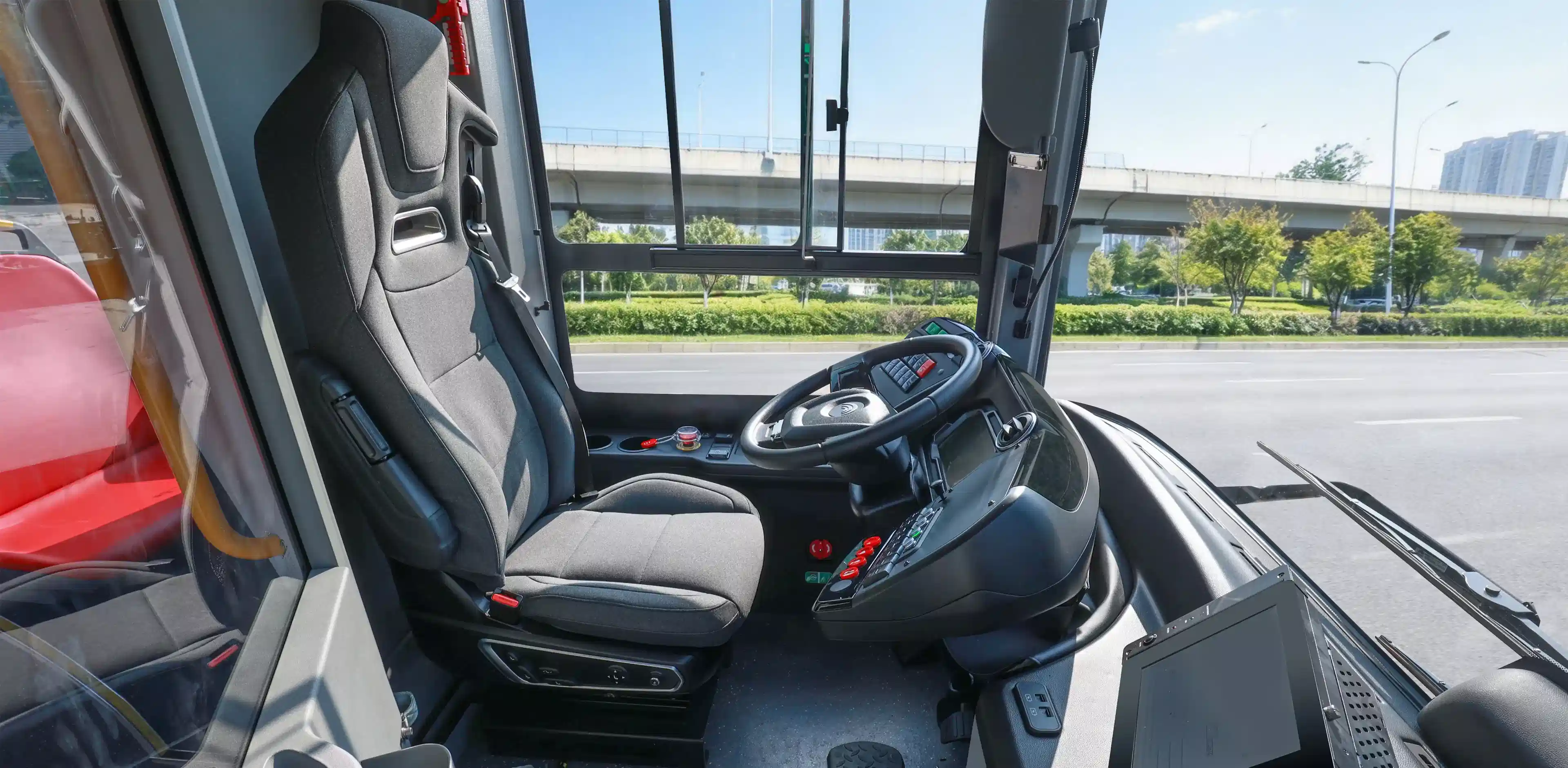 Siège conducteur à suspension d'airbag intégral