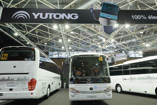 «le nouveau futur, c’est maintenant», les autocars Yutong brillent au salon d’automobile de Lyon