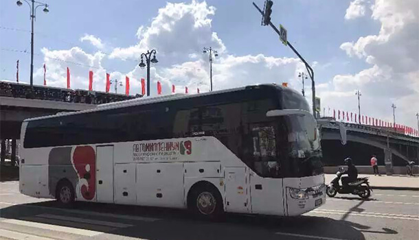 Le 74ème anniversaire de la parade de la victoire de la Grande Guerre patriotique russe! Près de 200 bus Yutong à service complet. Le 74ème anniversaire de la parade de la victoire de la Grande Guerre patriotique russe! Près de 200 bus Yutong à service complet.